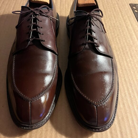 Allen Edmonds \
